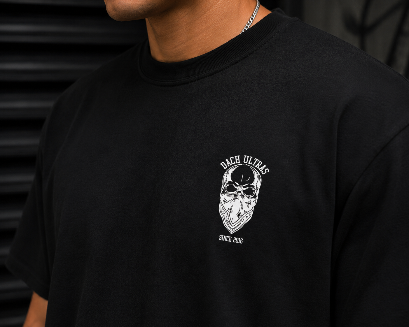 'DACH ULTRAS'- GIANT T-Shirt black, oversized